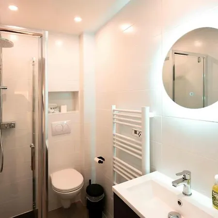 7 Au Coeur De La Avec Parking Apartment *