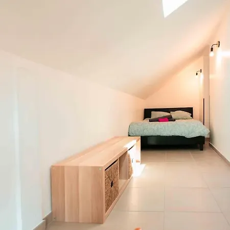 Apartment Au Coeur De La Avec Parking Aix-les-Bains